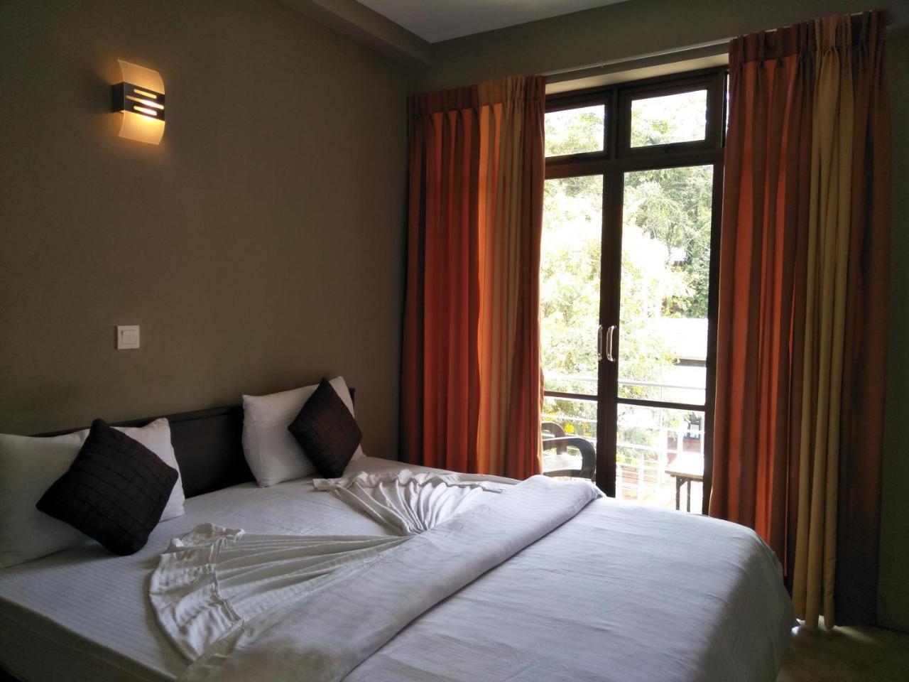 Ella Rock House Hotel Exterior photo
